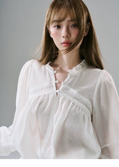 LOST FOREST - Acetate Flower Belt Detail Relaxed Top (White / Blue)
