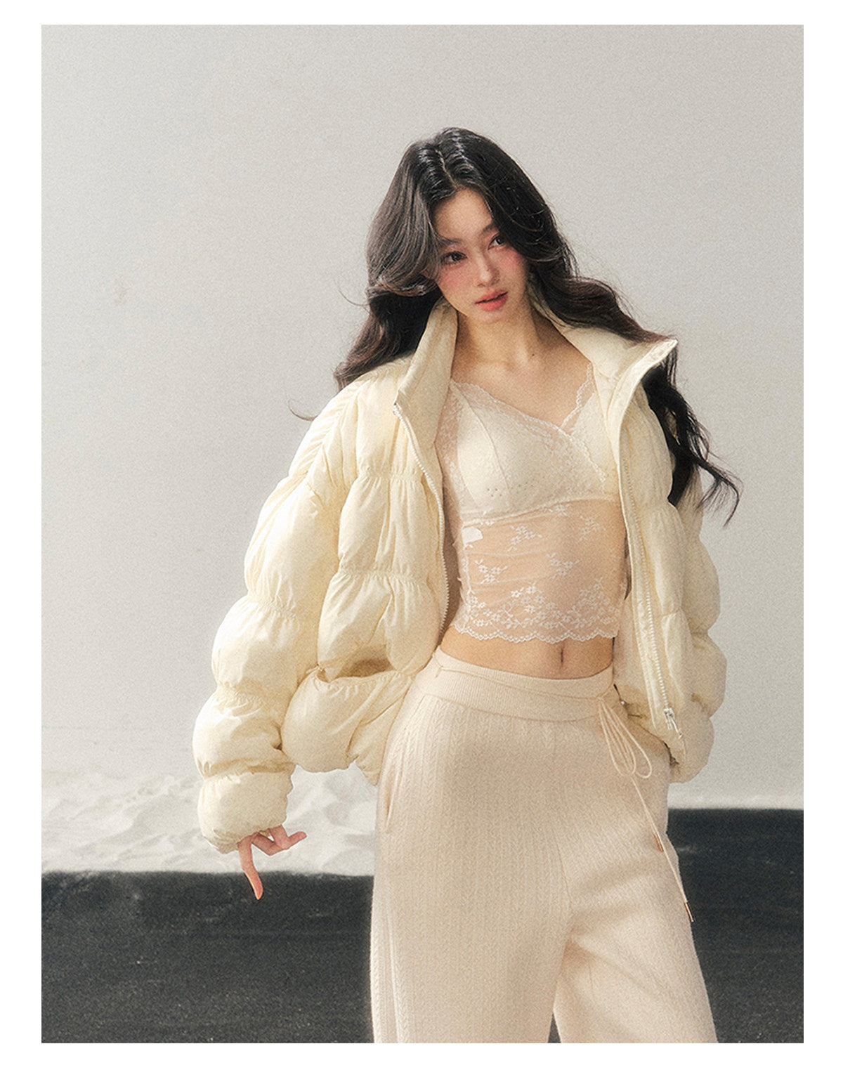 181225 “She Gazes at the Snow” White Duck Down Cropped Jacket - Milky Apricot White
