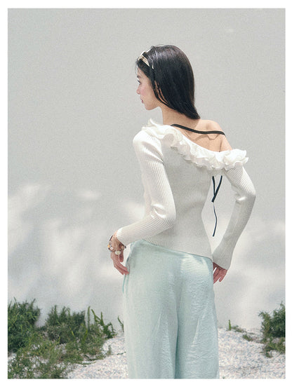 少也眼 “Hidden Softness” Apricot Asymmetric Lace-Trim Knit Cropped Top 855635