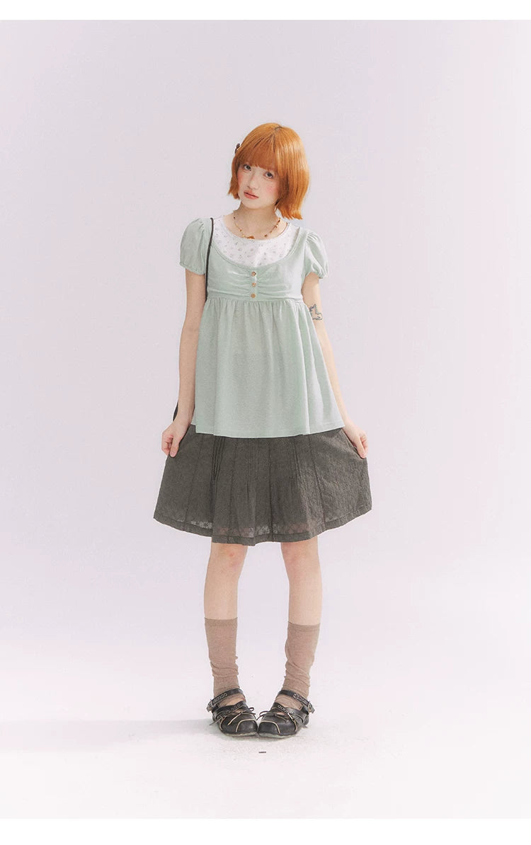“Vintage Layered Charm” Mint Green Floral Layered Puff Sleeve T-Shirt