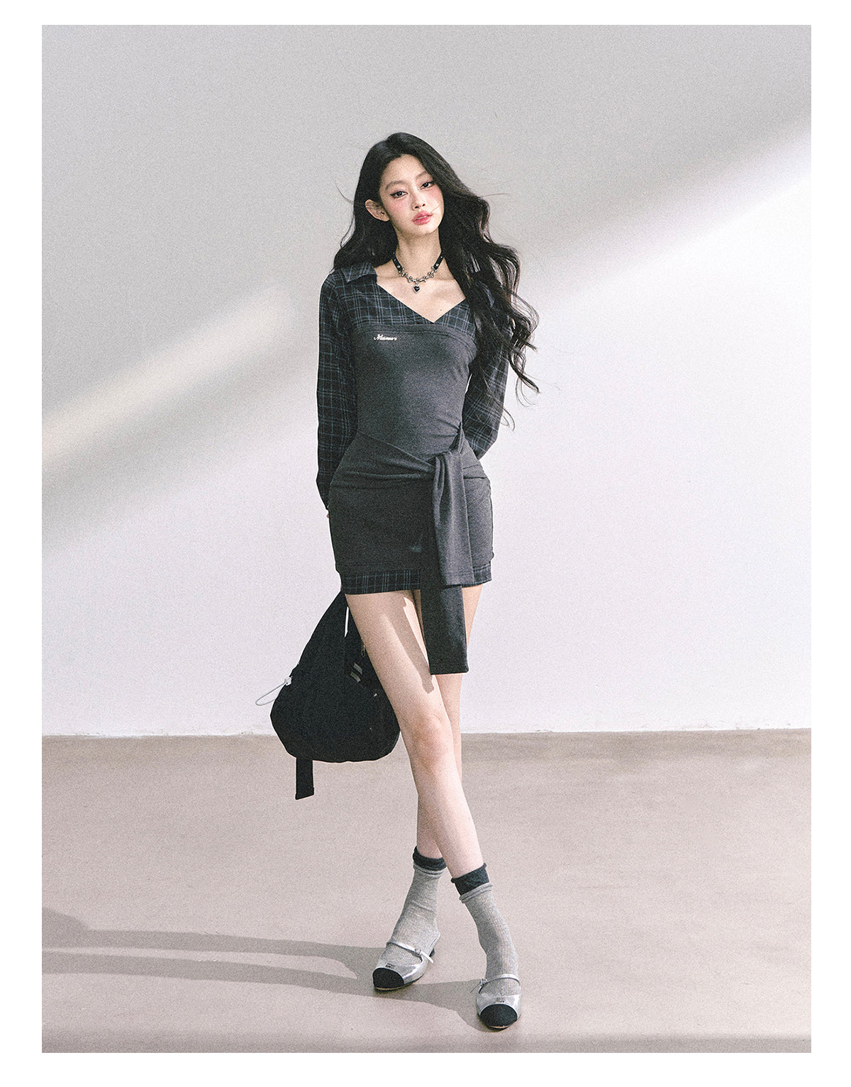 少也眼 “Campus Rebel" Checkered Bodycon Mini Dress - Gray 514354