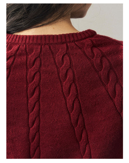 少也眼 "Miss Daisy" American Cable Knit Cape Sweater in Falu Red