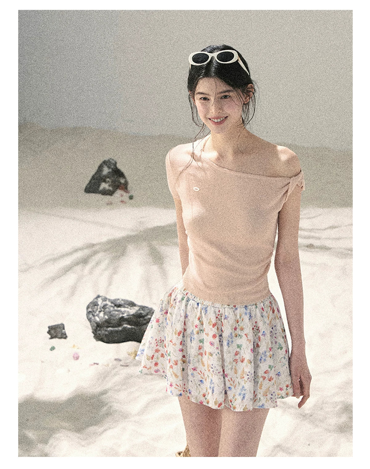 "Shape of the Wind" Soft Pink One-Shoulder Twist Crop Top 6556585