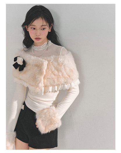 少也眼 “Snow-Melt Whispers” Milky White Lace Mesh Fur Top