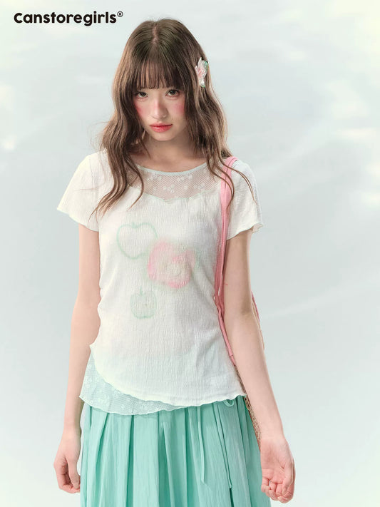 “Apple Mist Daydream” White Apple Print Ruched Tee