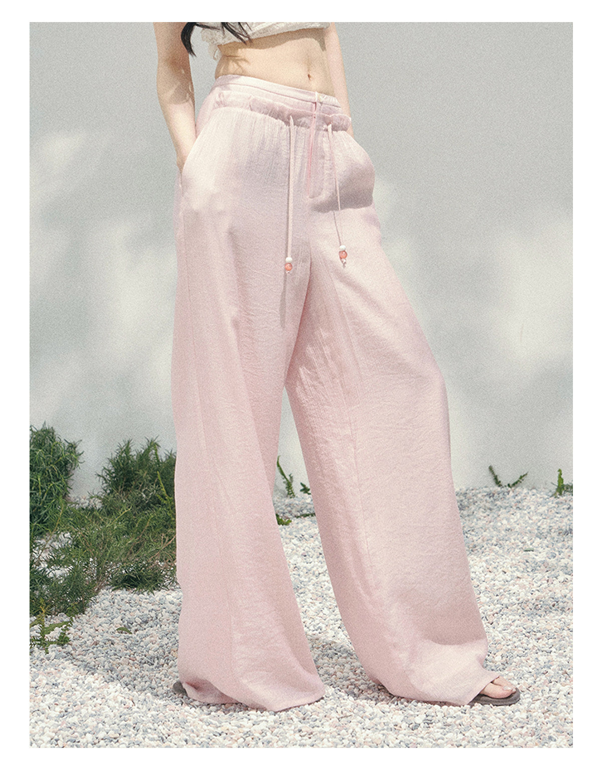 少也眼 "Misty Walk Pants" Soft Mist Pink Wide-Leg Chiffon Pants 546566
