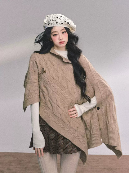 少也眼 British-Inspired Loose Fit Knit Cape