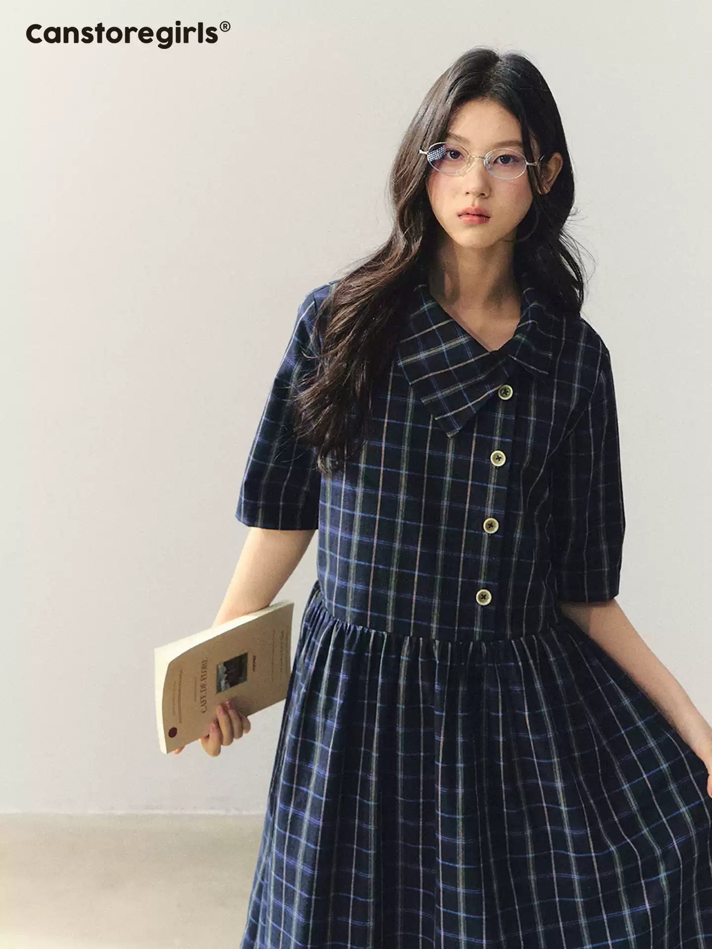 "Plaid Narrative" Asymmetric Neck Knit Midi Dress WW2026022