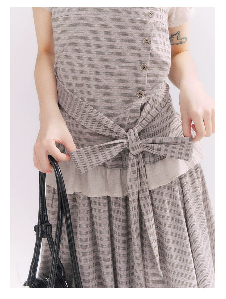“Old Keepsake Letters” Frost Gray Doll Collar Lace Two-Piece Set