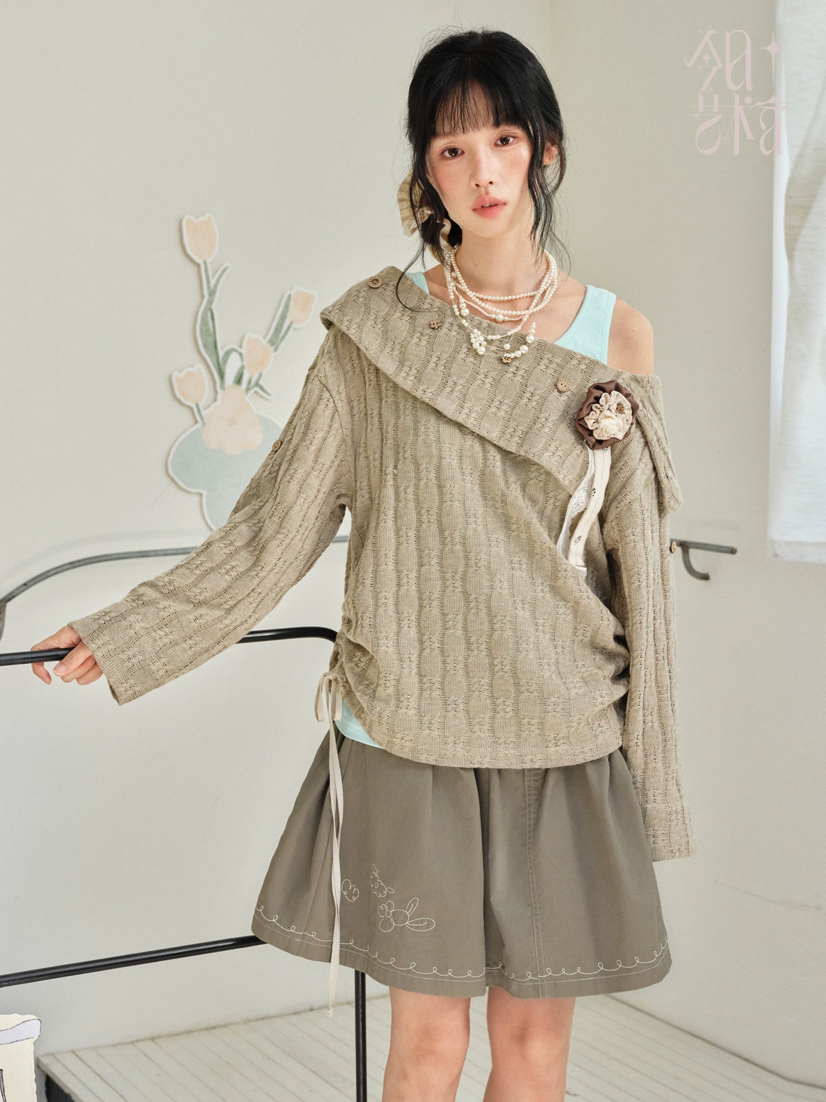 DAILY ARTIST - Brown Cable-Knit Sweater & Mint Green Tank Set