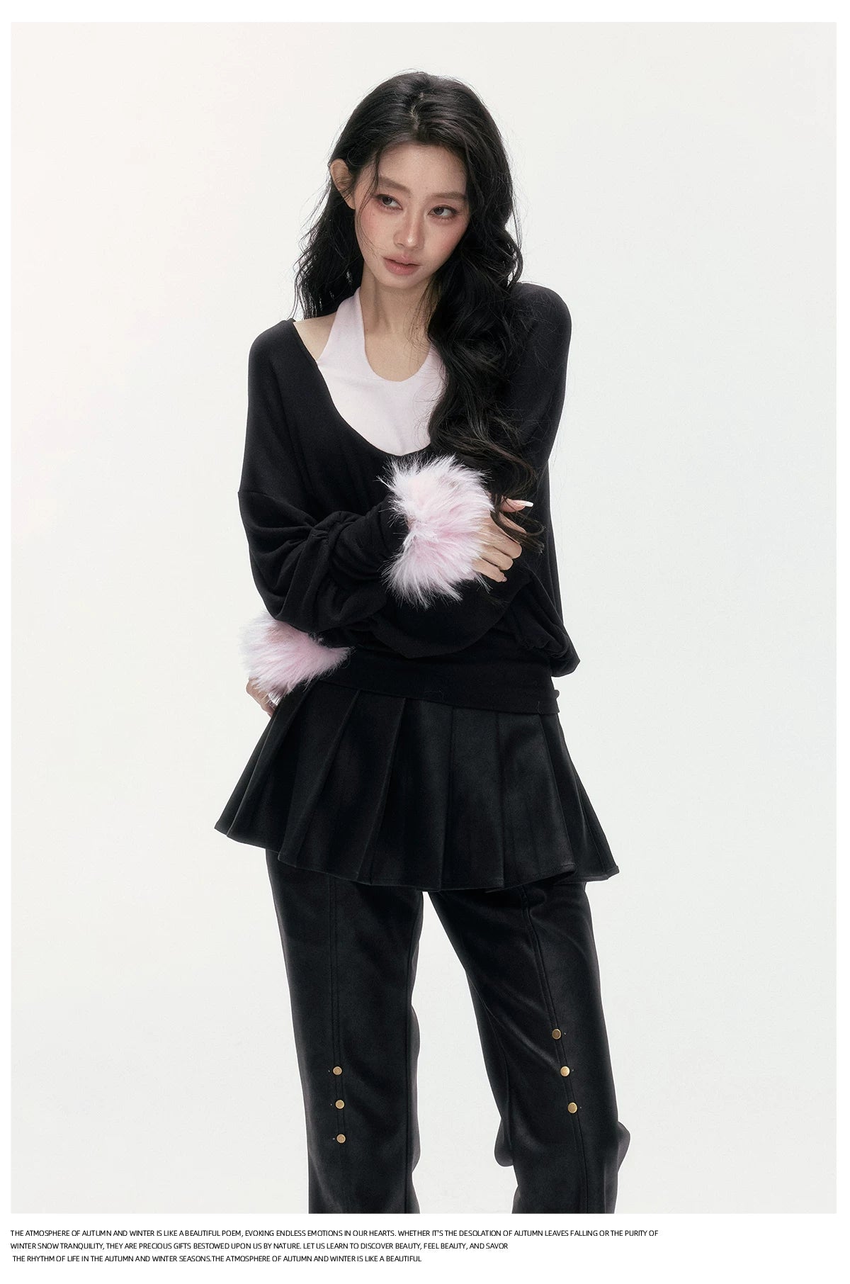 24olvides - Layered-Look U-Neck Sweater with Detachable Faux Fur Cuffs