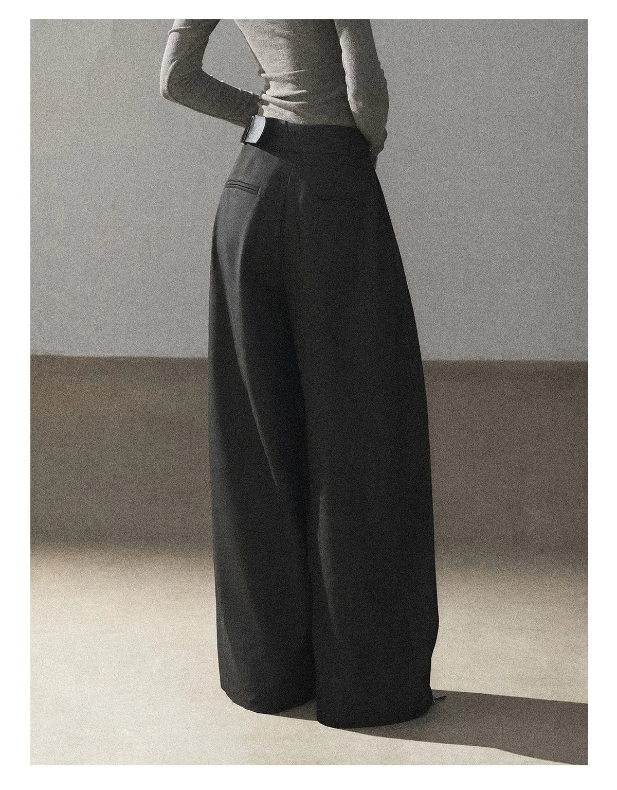 AOMALM - "A Touch of Autumn" Loose Relaxed Balloon Wide-Leg Pants With Belt (Dusty Taupe Brown / Quiet Black)