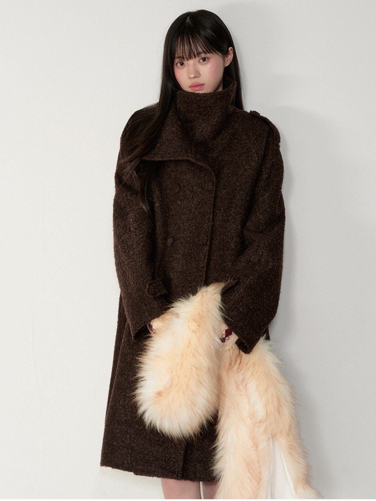 Soote Season - Deep Roast Brown Korean-Inspired Lady Collar Bouclé Long Wool Coat