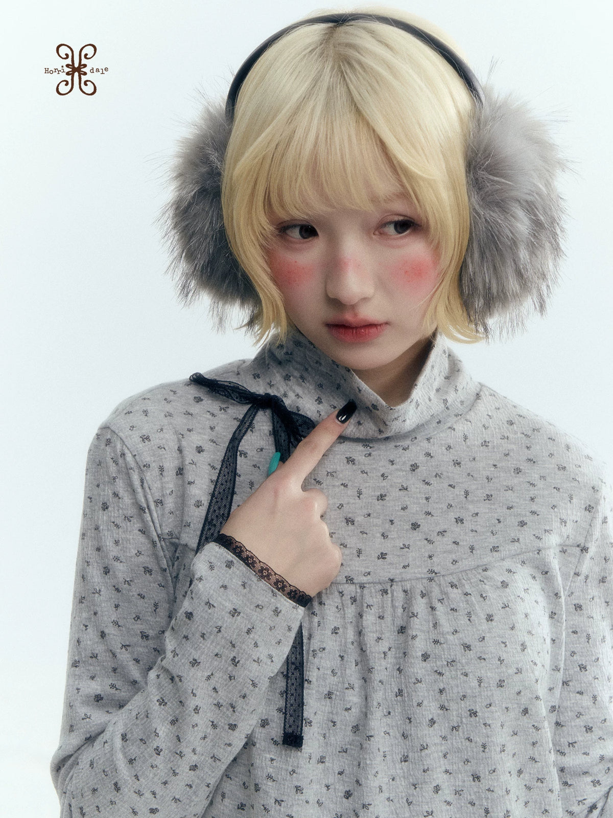 Floral Bow Lace-Tie Knit Top (Gray Floral / Light Khaki Beige)