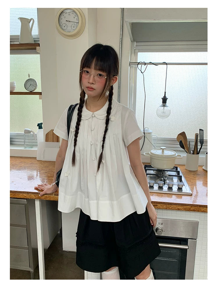 "Hyacinth Letter" White Cotton Peter Pan Collar Pleated Blouse