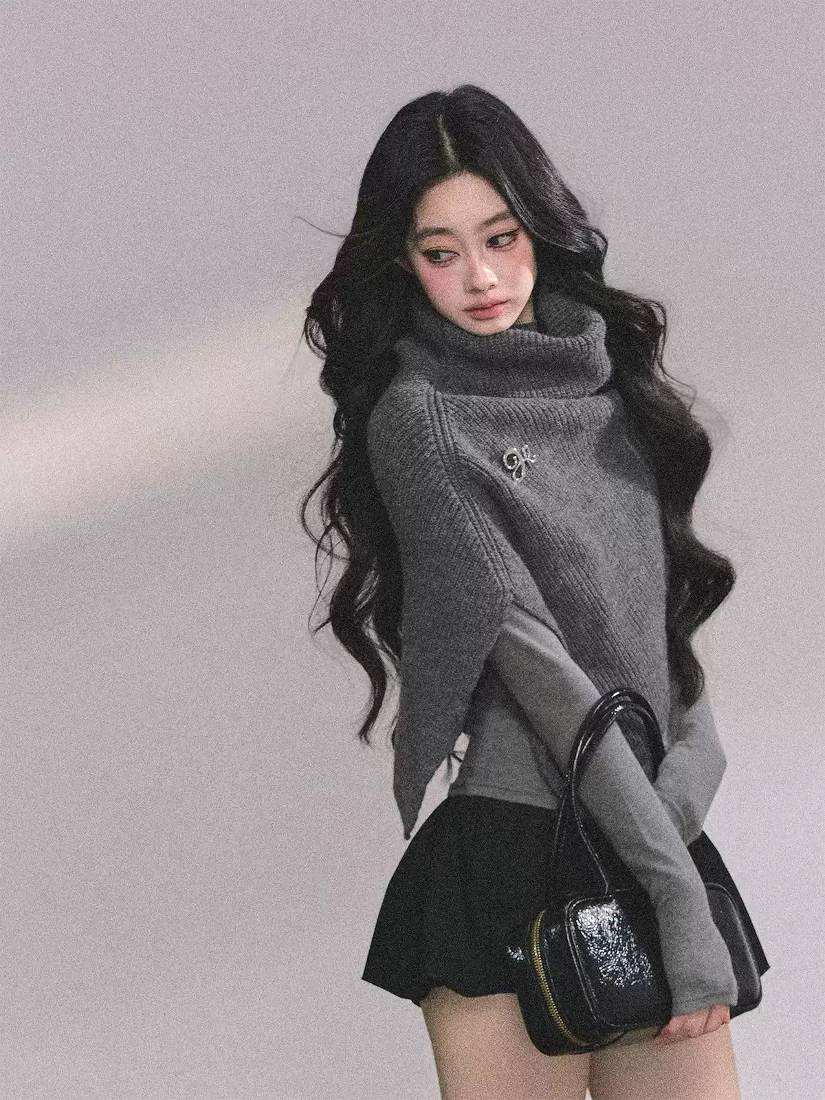 少也眼 Korean Style Loose Turtleneck Knit Cape