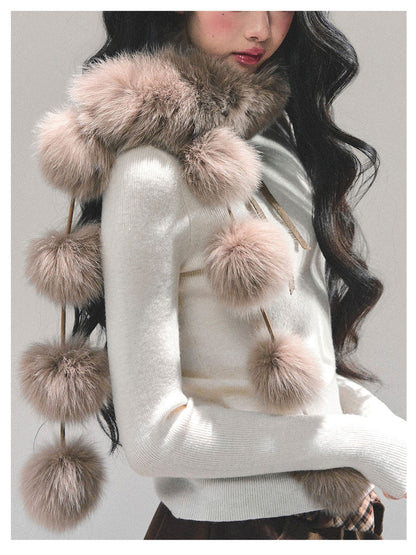 少也眼 “Passing by Her Side" Faux Fox Fur Scarf - Khaki