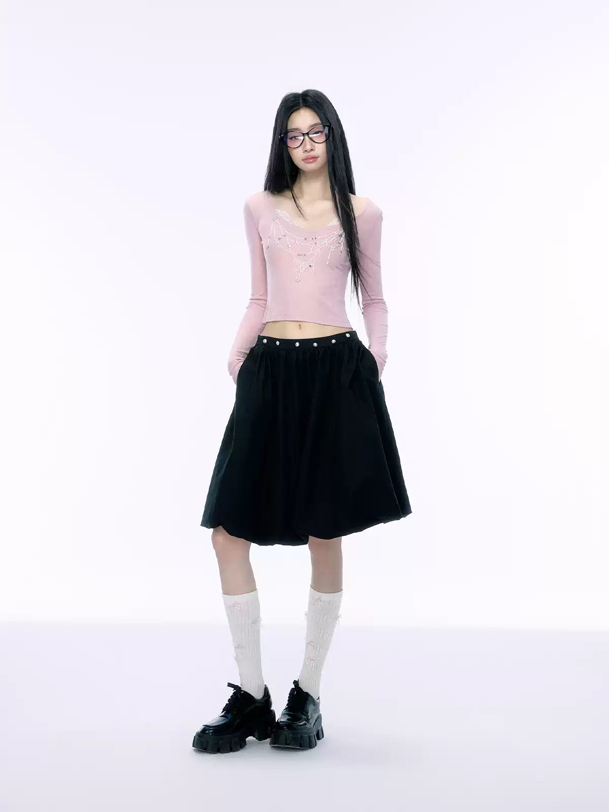 JN's DESIGN - Black Bubble Hem Skirt with Pearl Button Detail