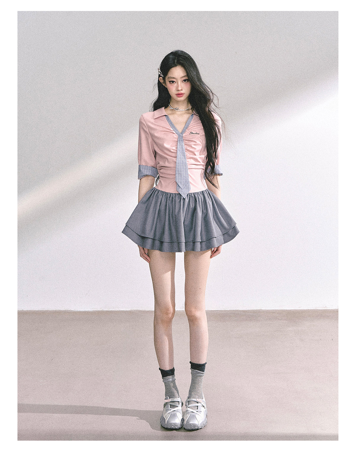 少也眼 "London Chronicle" Structured Plaid Puff-Sleeve Mini Shirt Dress - Gray Pink