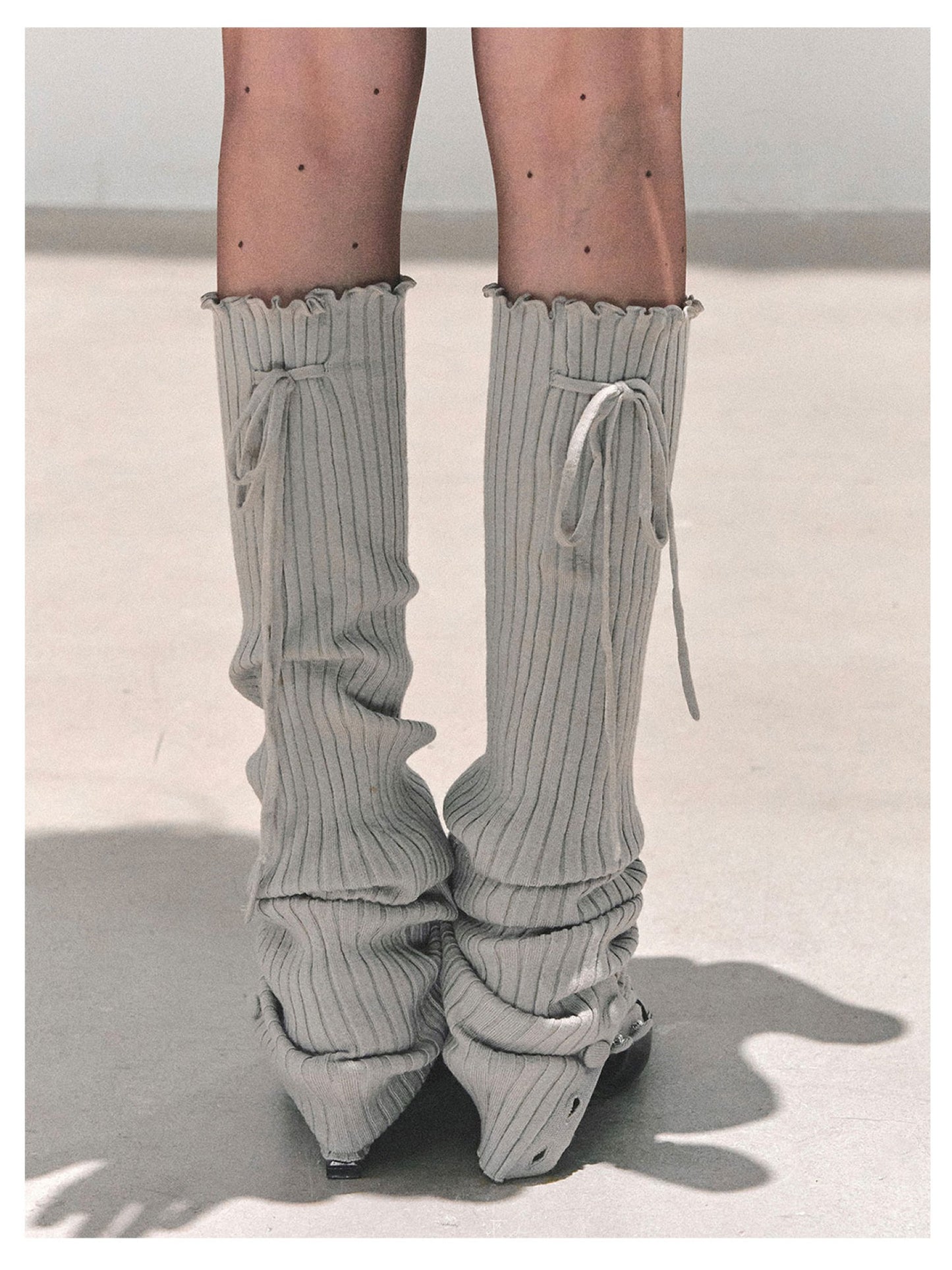 少也眼 “Whispered Warmth" Knit Winter Leg Warmers - Gray