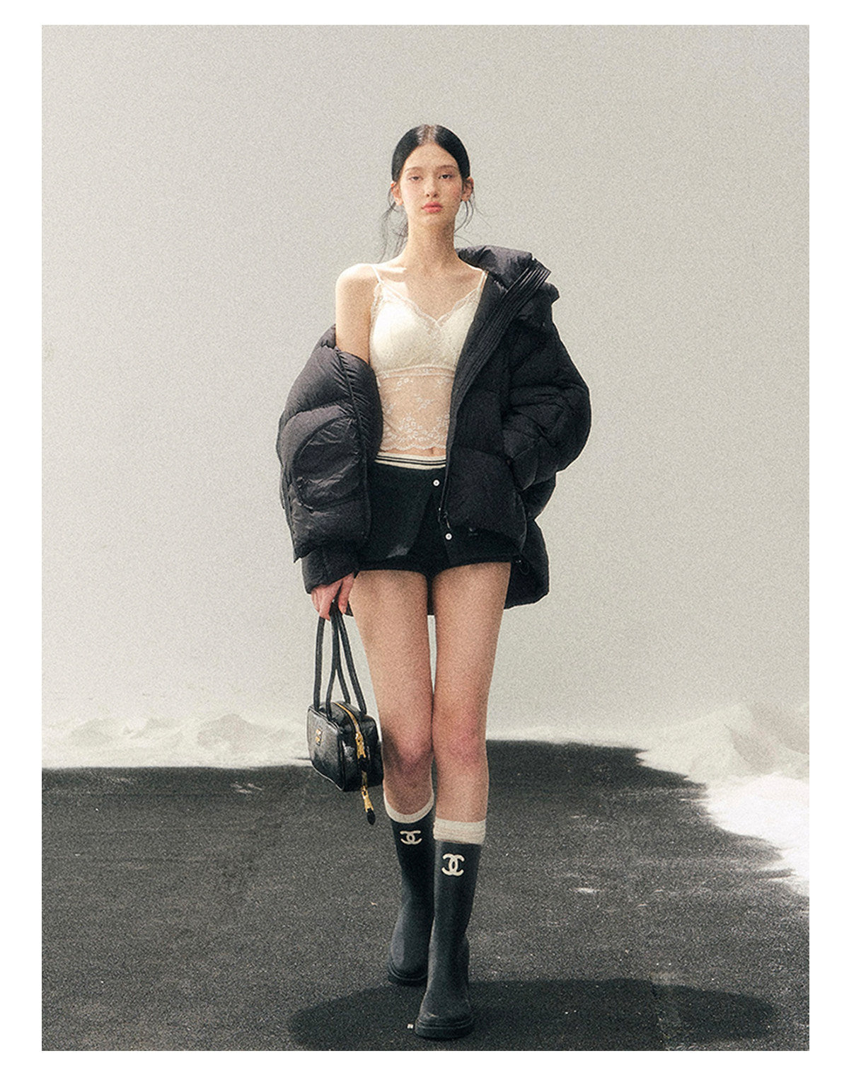 少也眼 "Thawing Snow Realm" Matte Nylon Down Puffer Jacket - Quiet Black