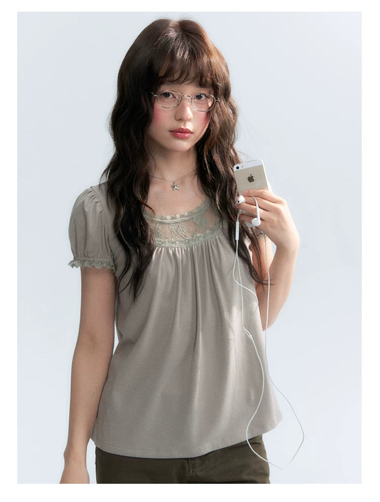 "Vintage Cream" Milk Gray Lace Trim Puff Sleeve T-Shirt