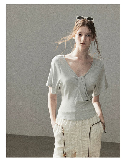 "Moonlight on Water" Twist-Front Cropped T-Shirt (Silver Mink Gray/ Mist Blue)