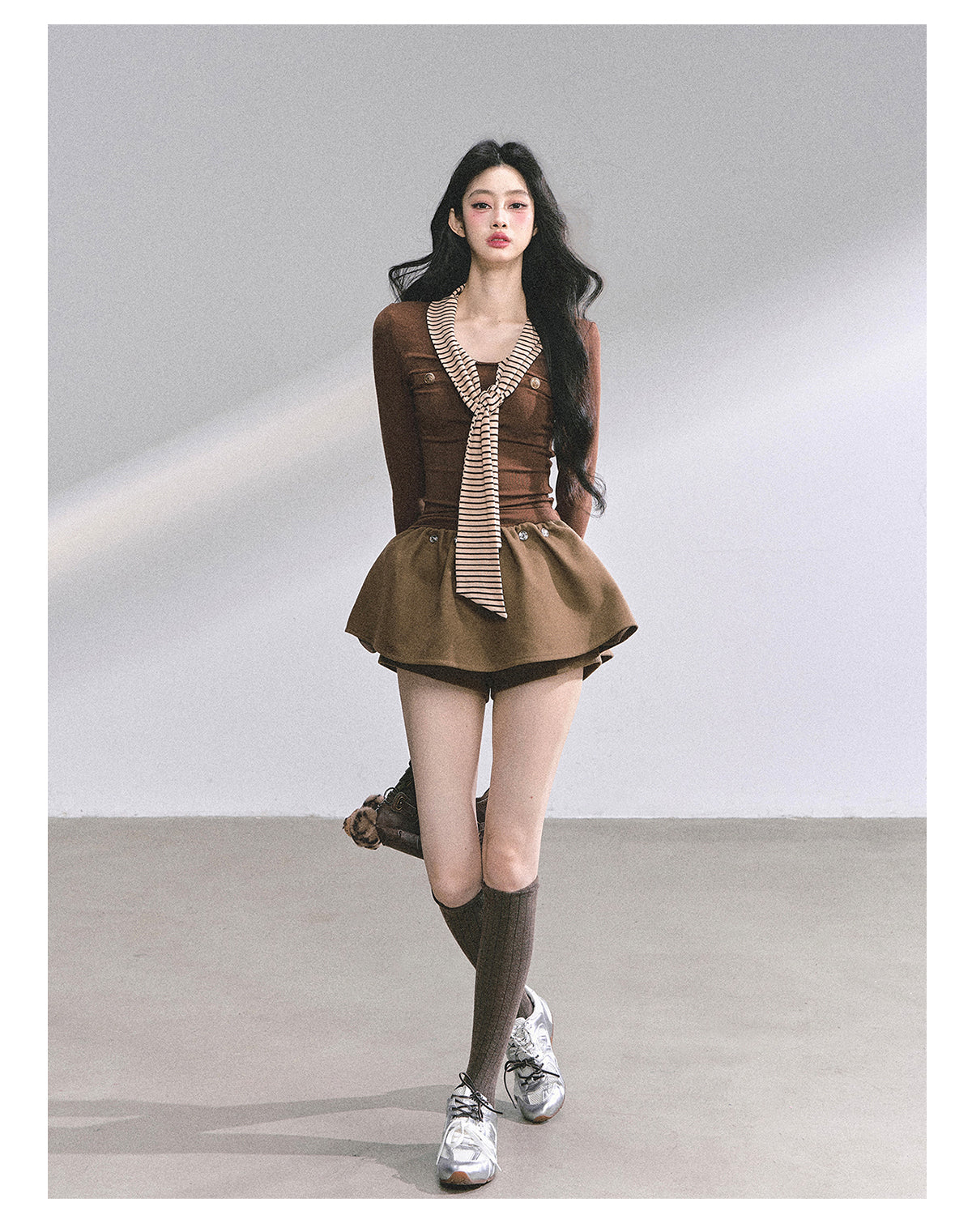 少也眼 "High-Mind Lady" American-Style Tee with Striped Neck Tie - Coffee 145846315