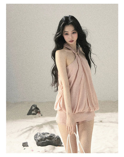 "Soft Luminous Glow" Misty Pink Halter Top & High-Waisted Skort Two-Piece Set