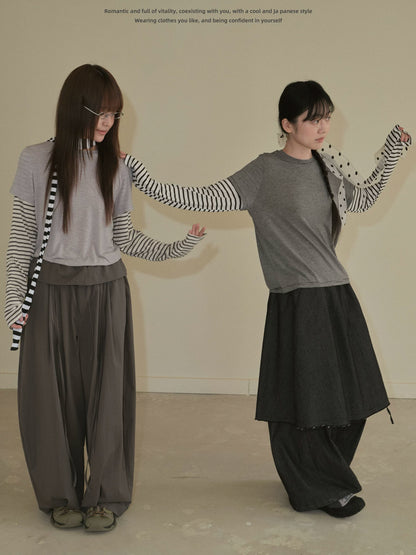 "Lazy Echo" Layered Stripe Long Sleeve Knit T-Shirt (Black Stripe / Gray Stripe)