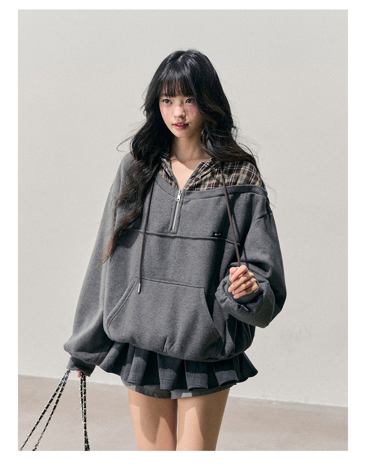 少也眼 “Silent Density” Two-in-One Plaid Hoodie Sweatshirt