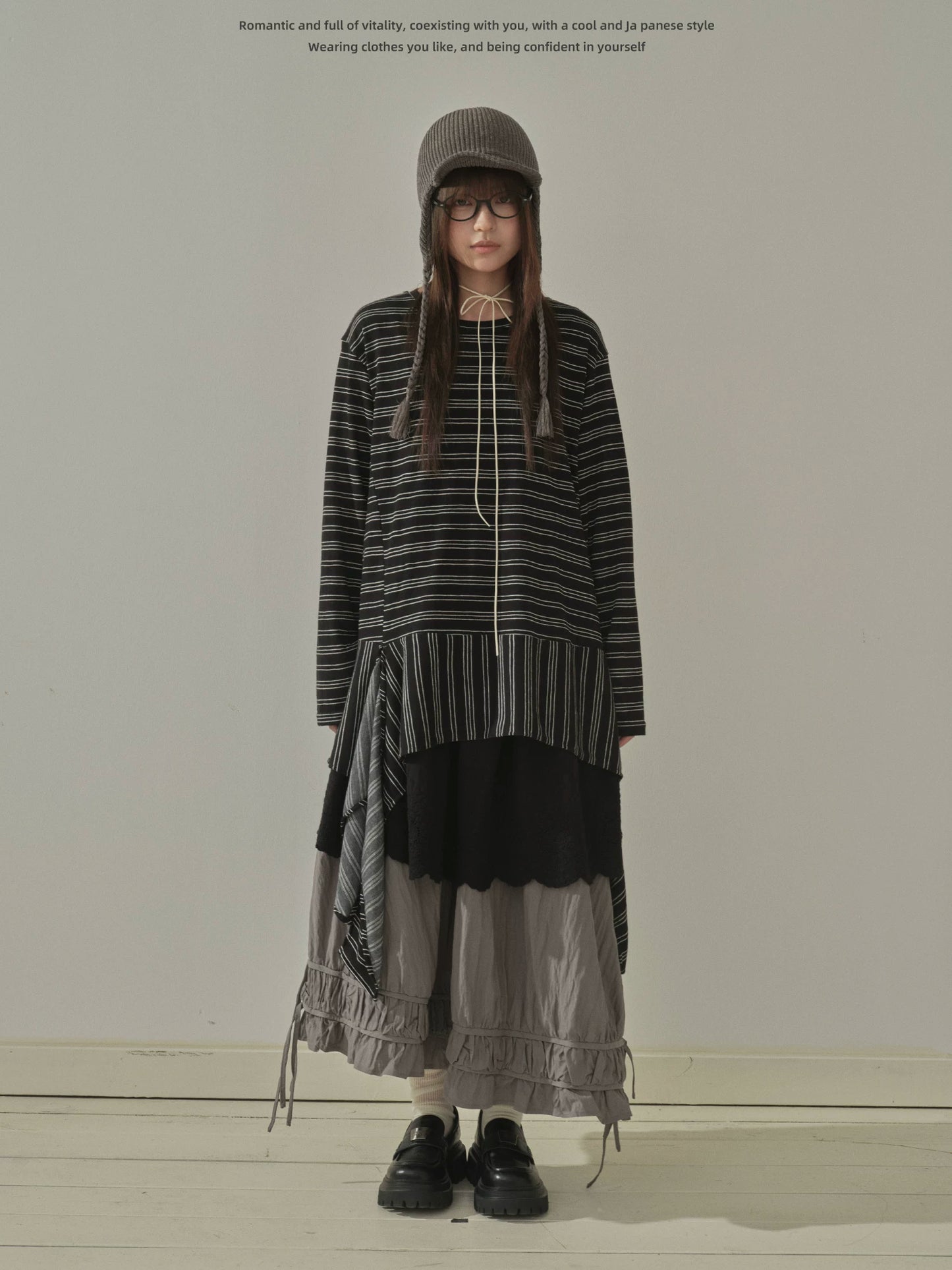"Vintage Rhythm" Asymmetrical Knit Stripe Long Sleeve T-Shirt (Black / Gray)