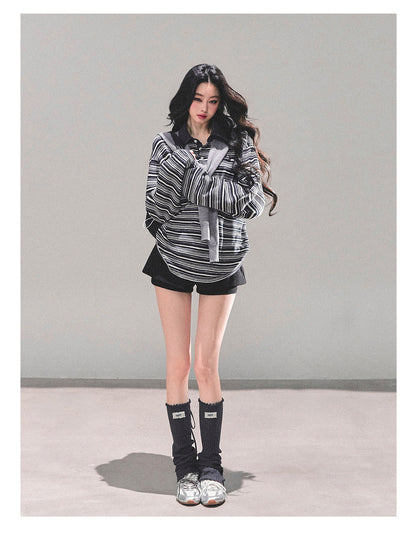 少也眼 "Unfinished Poem" Striped Polo Long Sleeve - Charcoal Gray 543682