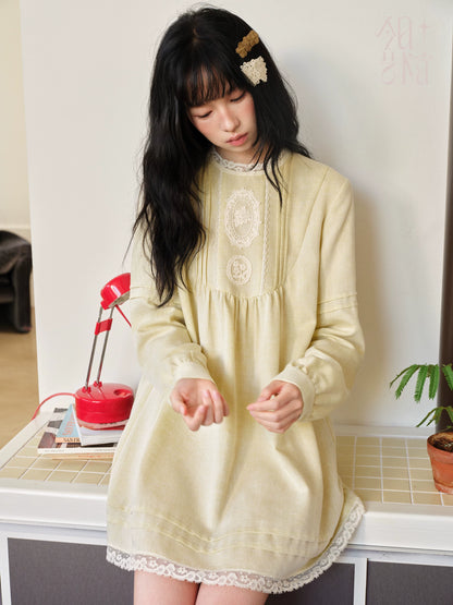 DAILY ARTIST - “Pale Twilight Sequence” Vintage Lace Appliqué Babydoll Dress (Light Brown / Pale Yellow)