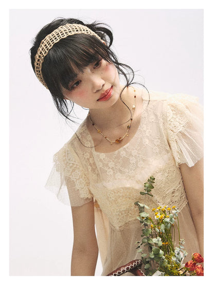 "Apricot Blossom Letter" Oatmeal Lace Patchwork Short Sleeve Blouse