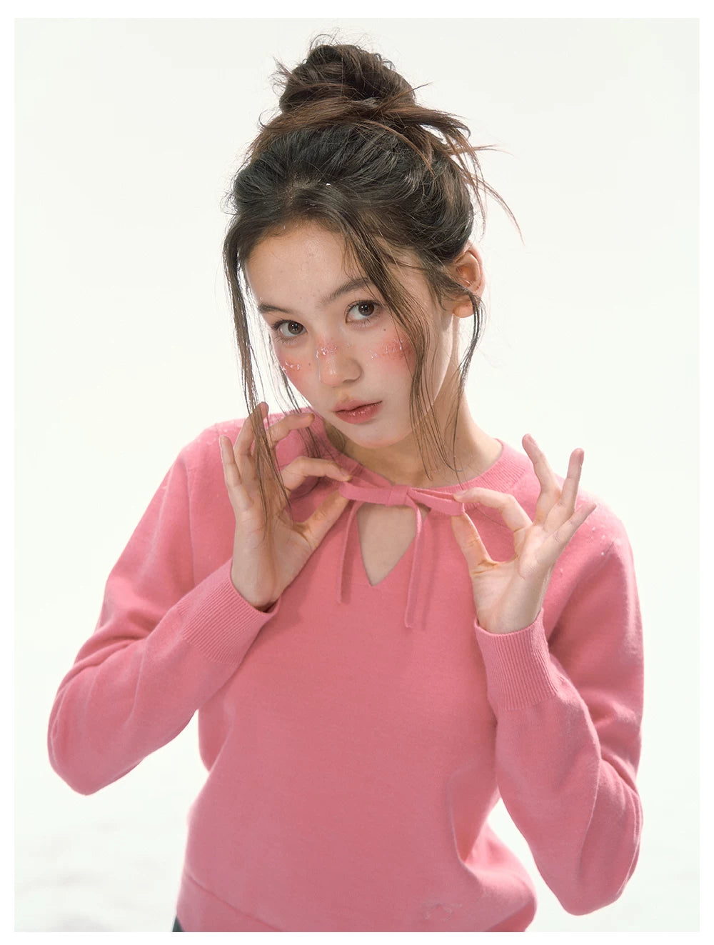 CANSTORE - "Berry Reverie" Pink V-Neck Bow-Tie Knit Sweater