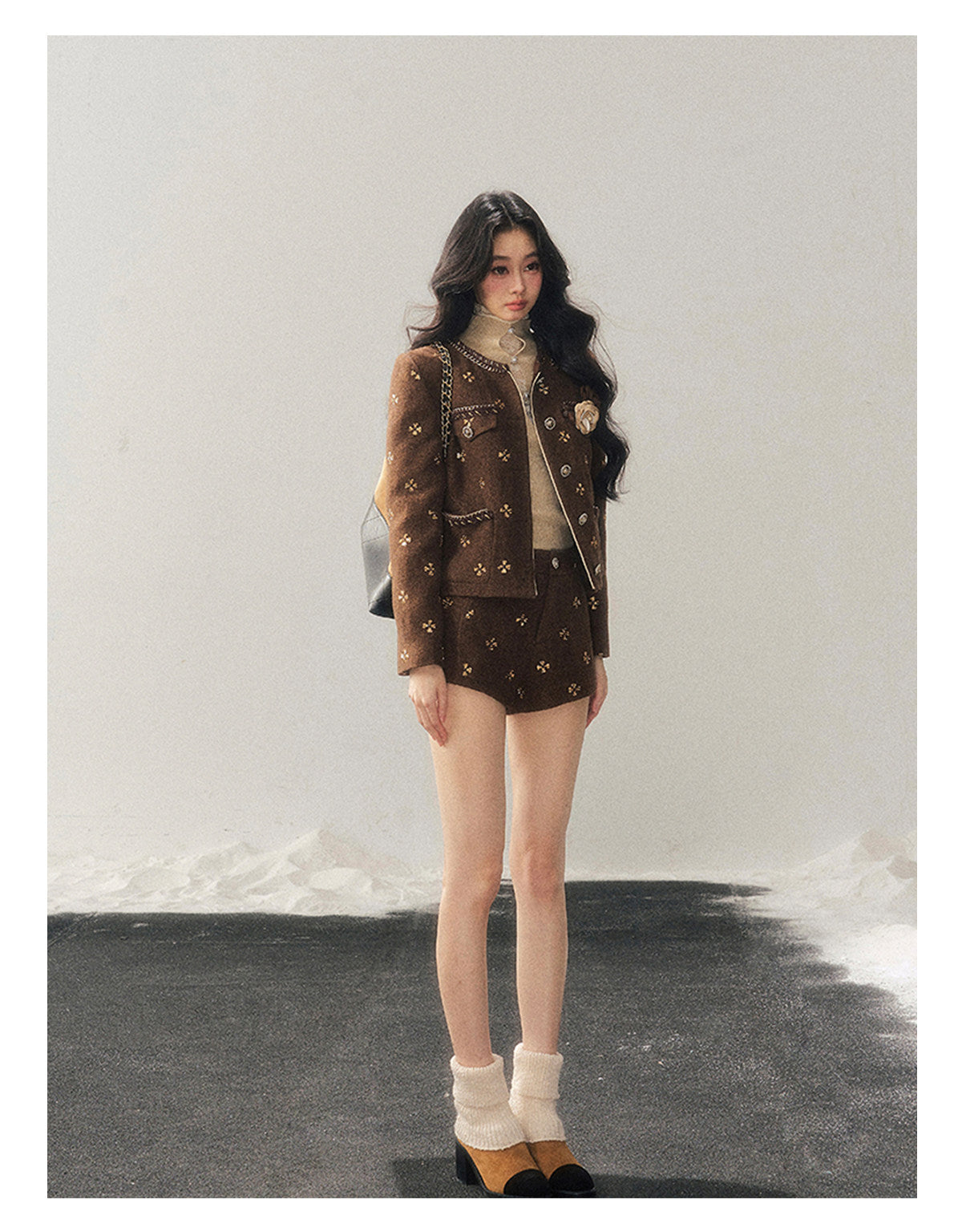 少也眼 "Deep Winter Wutong" Quilted Wool Tweed Two-Piece Set