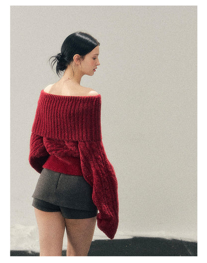 少也眼 "Crimson Glow on the Shoulders" Off-Shoulder Cable Knit Cropped Sweater