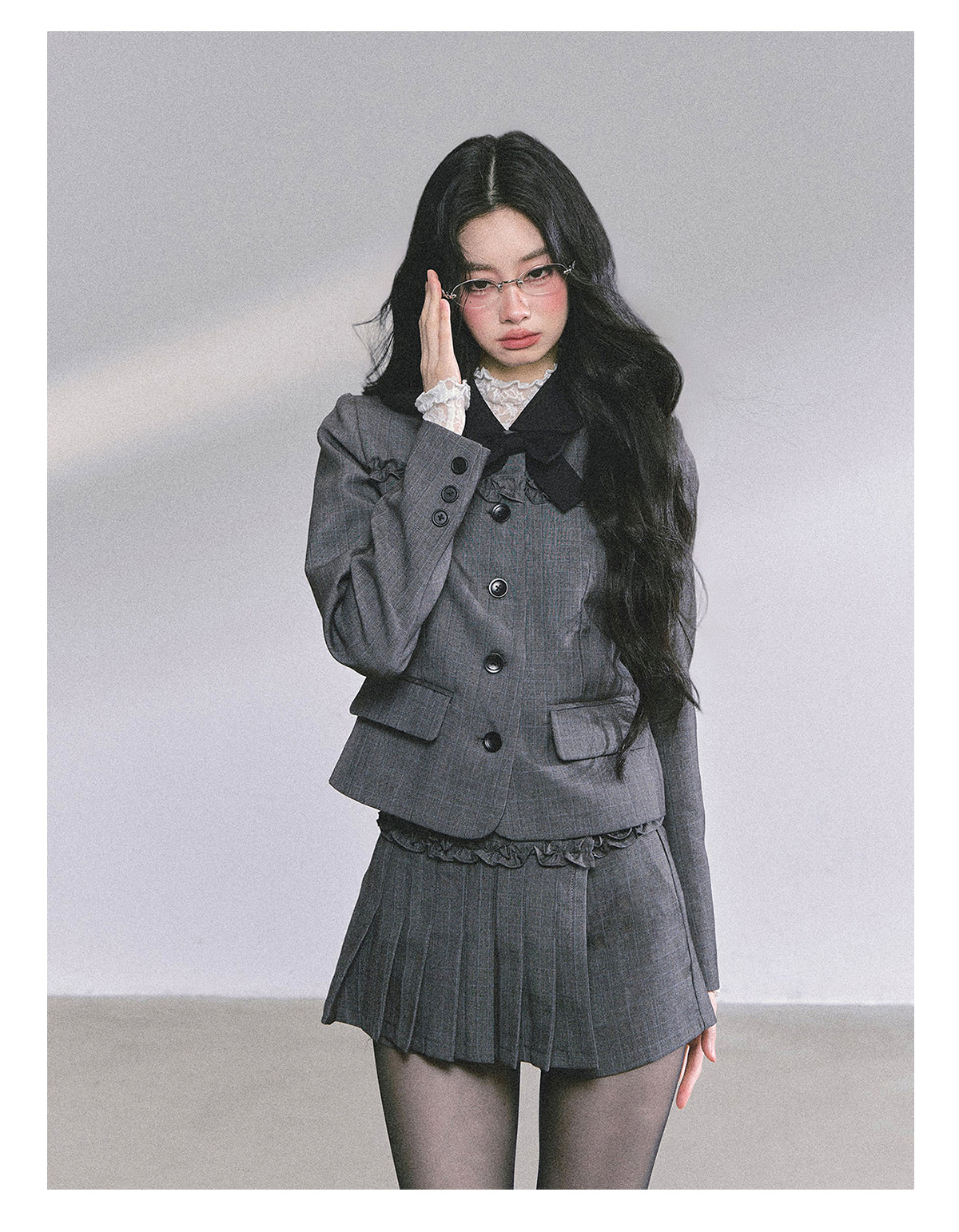 少也眼 “Maxiny Reverie” French Academia Jacket & Pleated Skirt Set