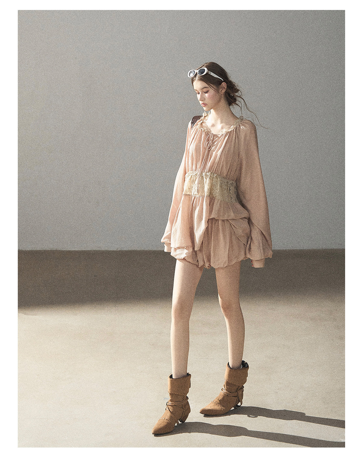 170726 "Ripples of Autumn" Milk Tea Lace Blouse & Bubble Shorts Set
