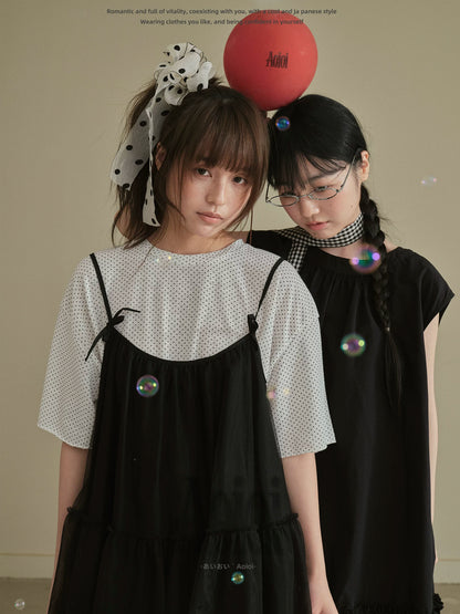 "Quiet Dots" Polka Dot Linen Blend T-Shirt (White / Coffee Gray)