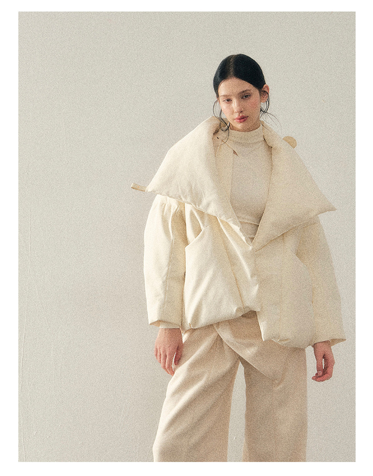 040126 "The Fluffiness of Snow" Down Jacket - Creamy Apricot White