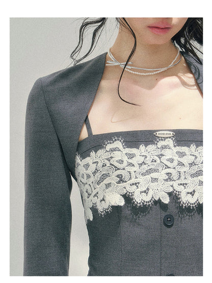 少也眼 “Lace Undercurrent” Gray Three-Piece Lace Set 62626