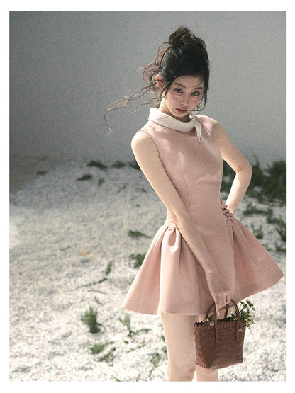 少也眼 “Satin Poise” Coral Pink French A-Line Dress 145