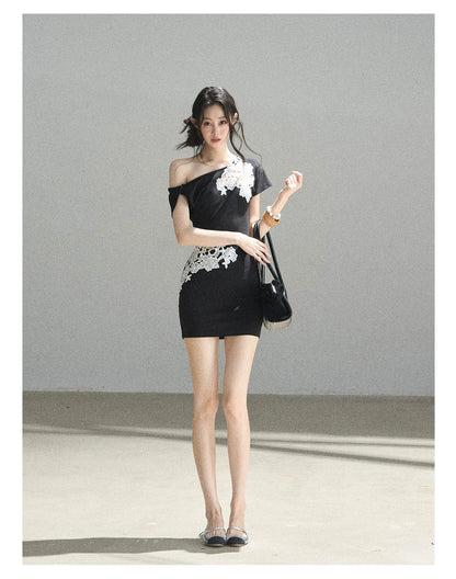 "When the Moon Didn't Arrive" Tranquil Black Lace Embroidered Bodycon Mini Dress