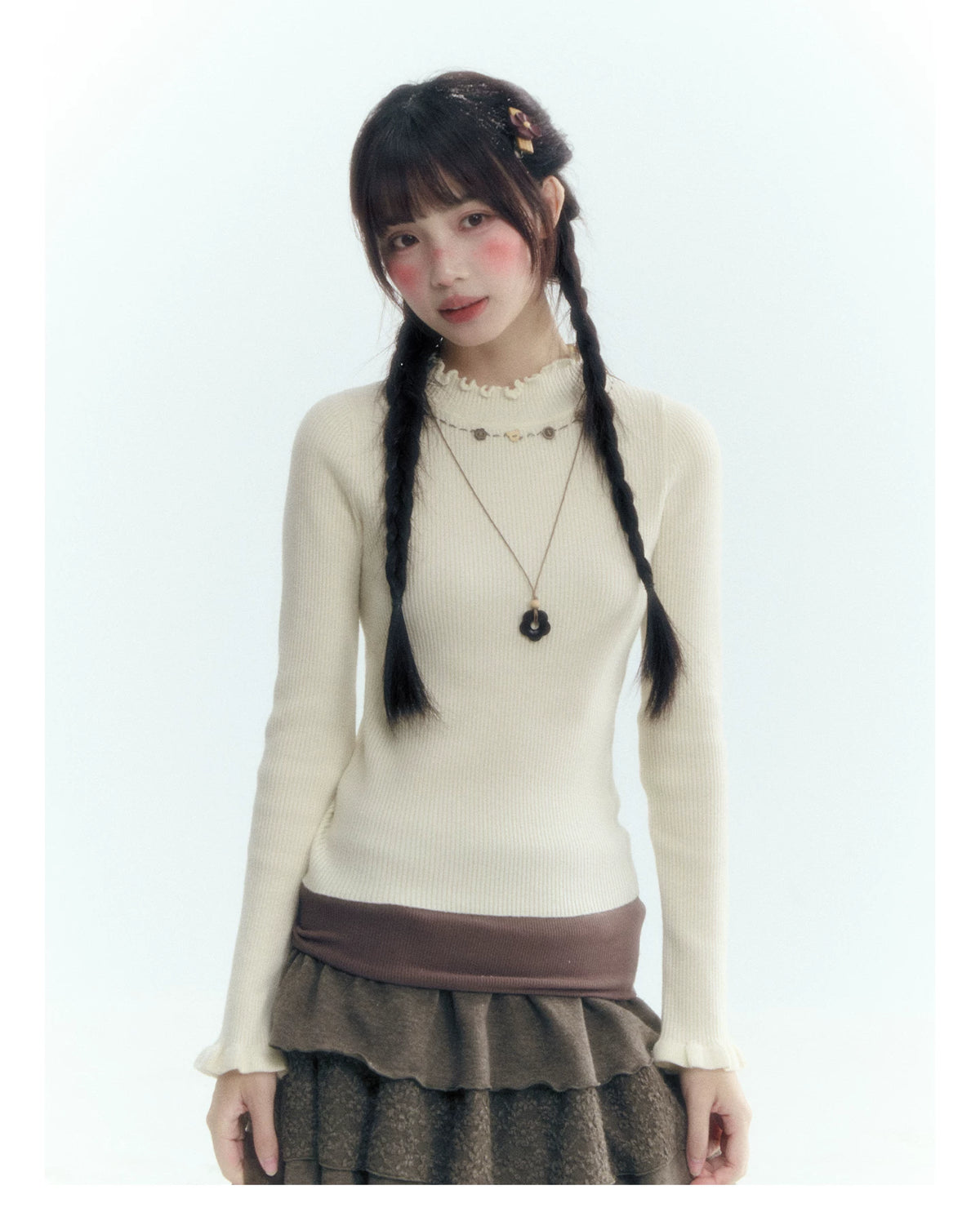 Horridale - Vintage Ruffle-Trim Wool-Blend Mock Neck Top (White Almond / Dark Gray)