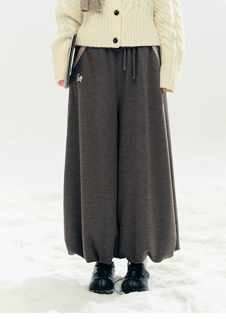 "Bunny Tea Party" Fleece-Lined Balloon Wide-Leg Pants (Hazelnut Brown/ Midnight Gray)