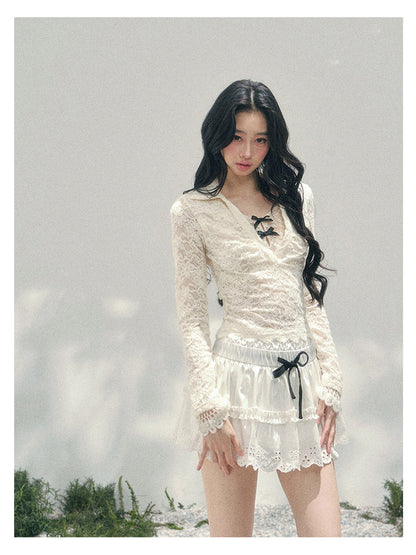 少也眼 “Soft Focus Monologue” Faux-Layer Sheer Lace Tie-Detail Top – Apricot 4563634583