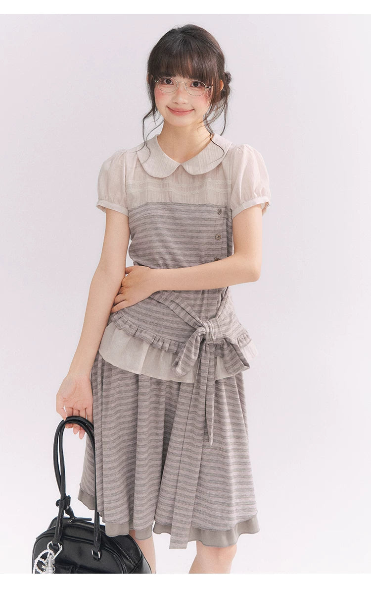 “Old Keepsake Letters” Frost Gray Doll Collar Lace Two-Piece Set
