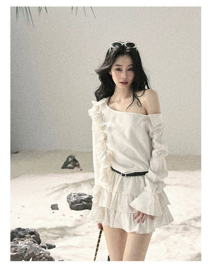 "Petals of Early Summer" Mist White Ruffle One-Shoulder Cake Dress (With Belt) 58648